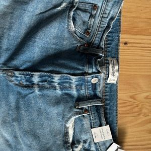 Abercrombie and Fitch size 29, curve love, ultra high rise, ankle straight. NWT.